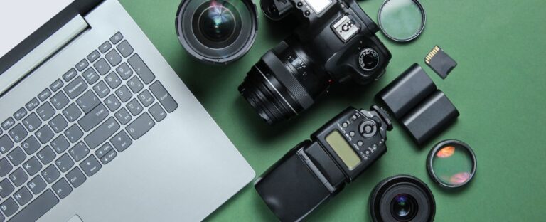 Photography equipment and laptop